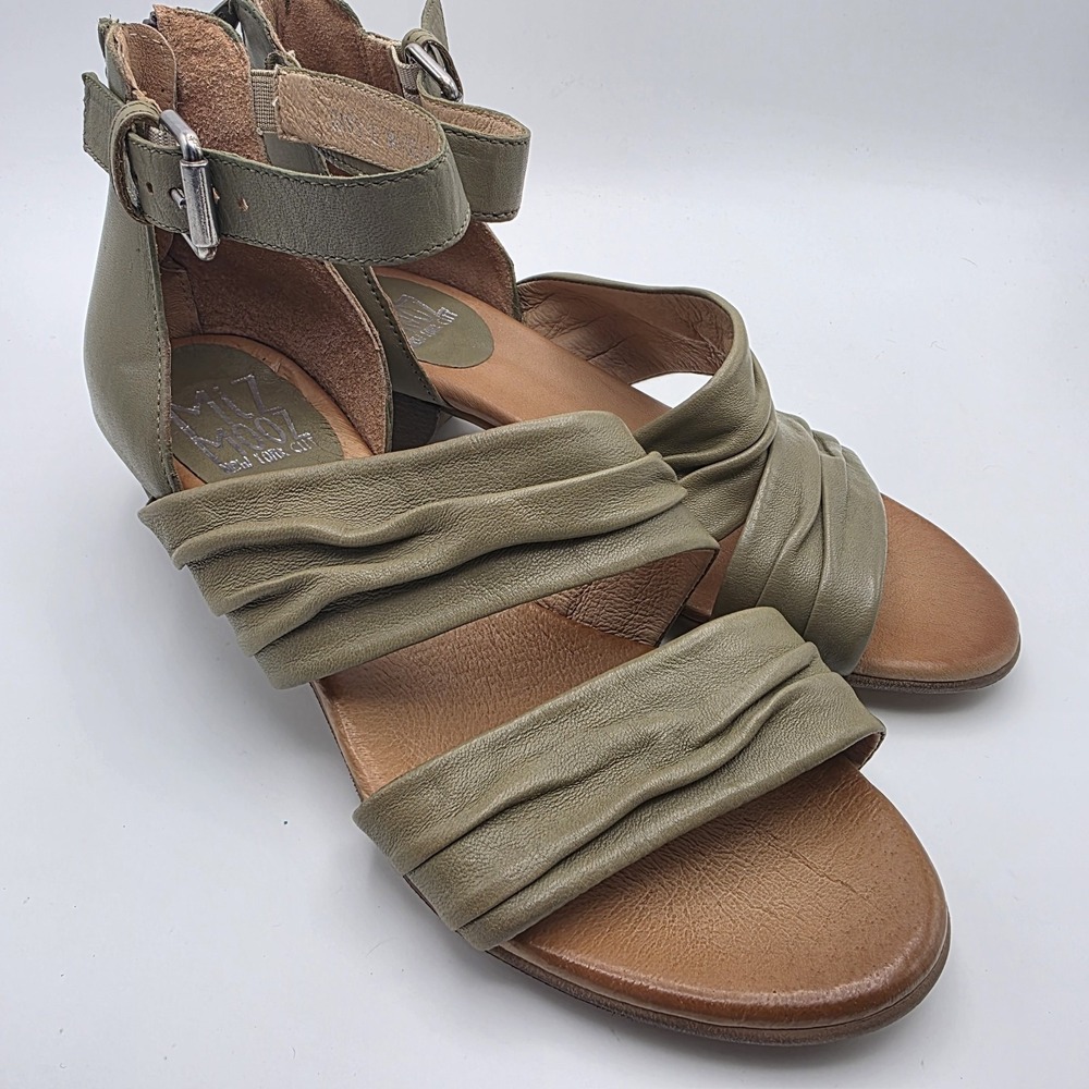 Miz Mooz Cassie Leather Sandals 40 US 9 Sage Green Back Zip Heels Shoes Boho - Picture 4 of 8